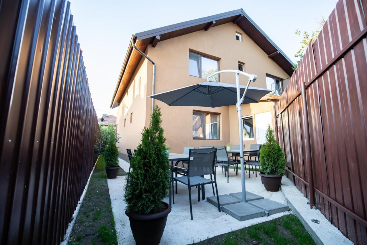 Dania&Petru Residence Aknavásár Kültér fotó