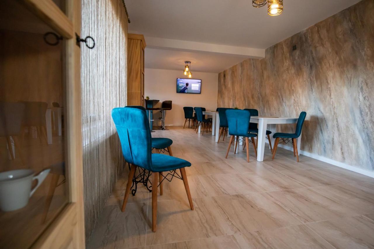 Dania&Petru Residence Aknavásár Kültér fotó