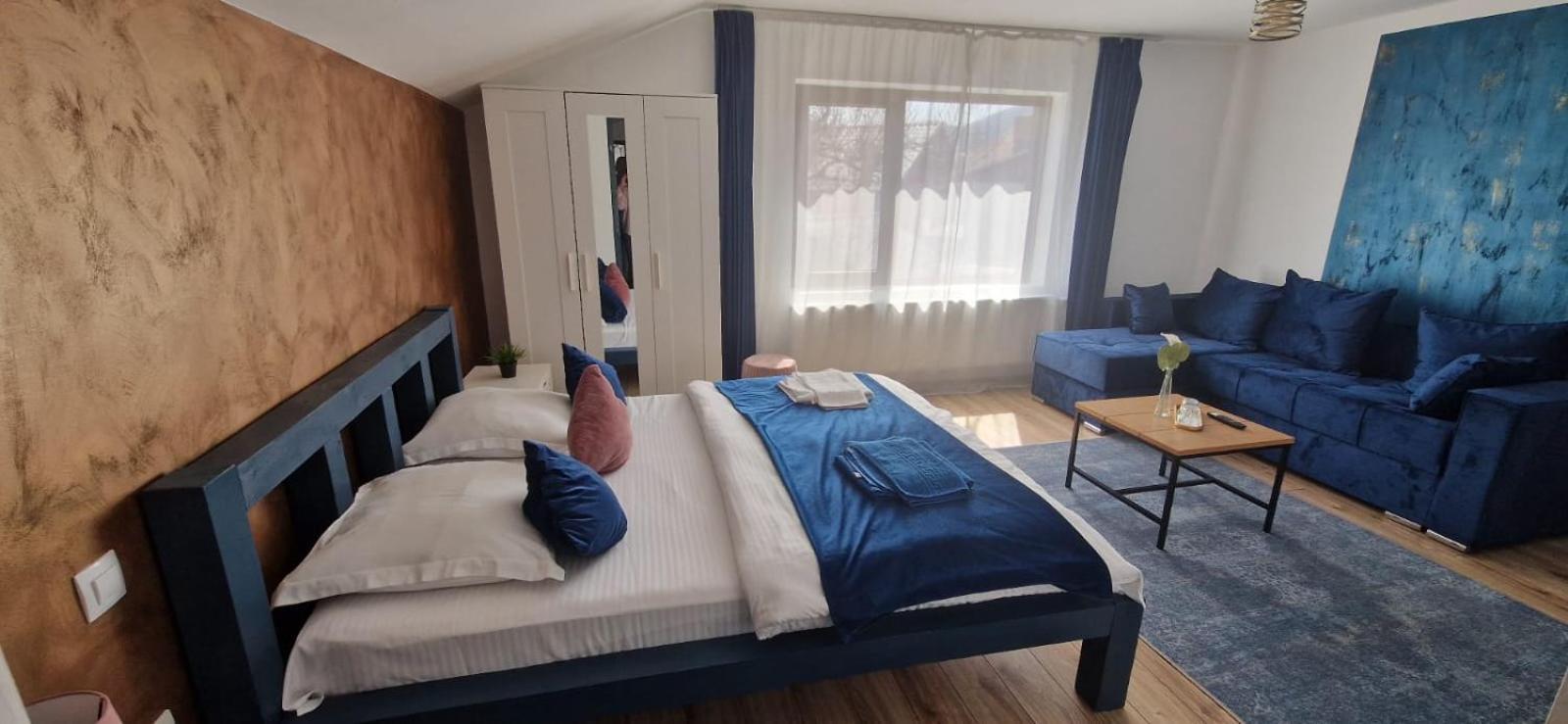Dania&Petru Residence Aknavásár Kültér fotó